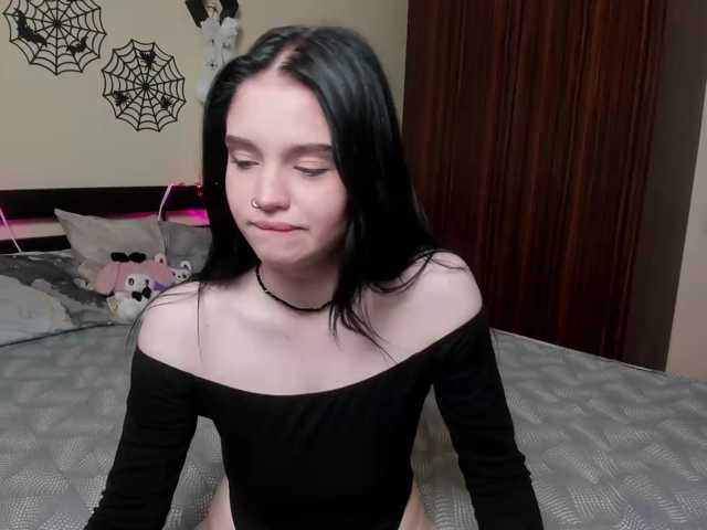 VelvetPaw1 live cam on BongaCams