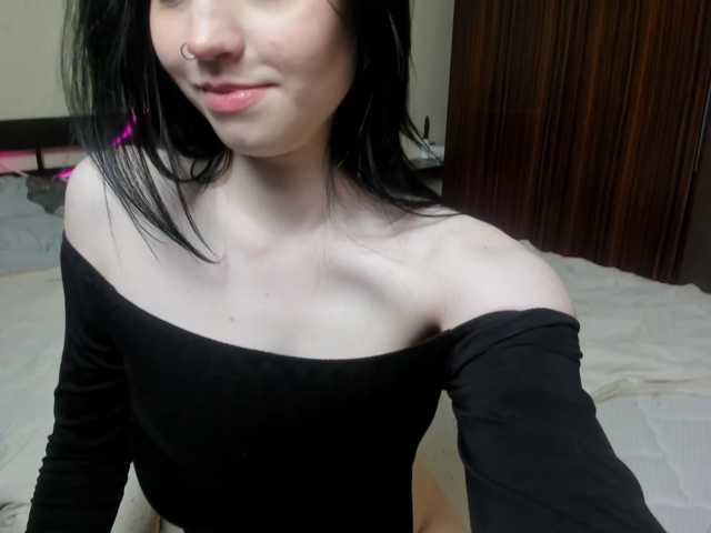 VelvetPaw1 live cam on BongaCams