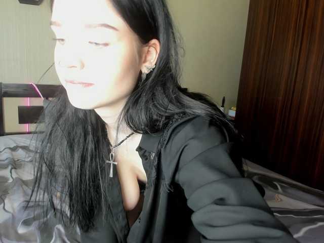 VelvetPaw1 live cam on BongaCams