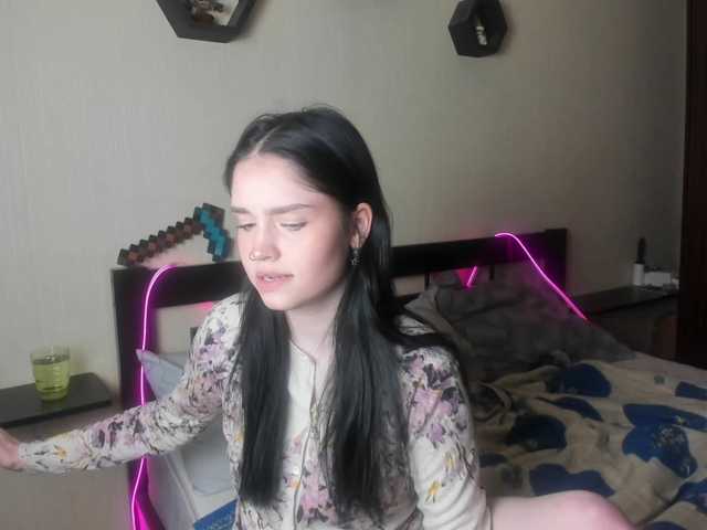VelvetPaw1 live cam on BongaCams