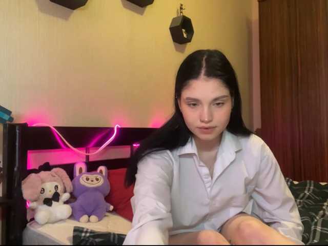 VelvetPaw1 live cam on BongaCams