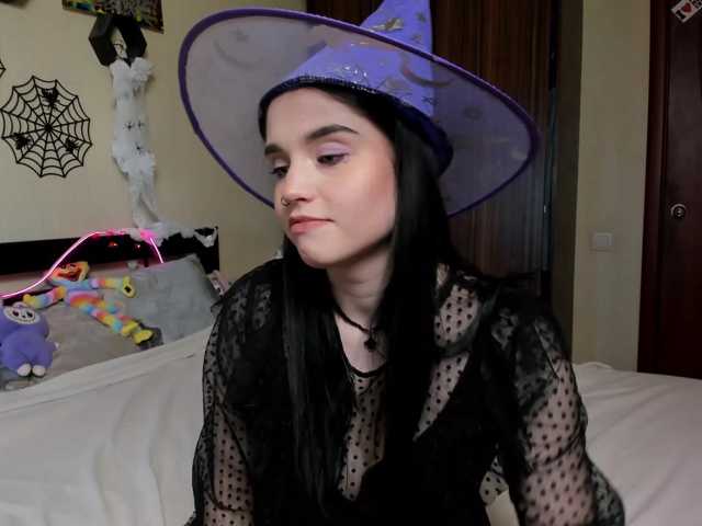 VelvetPaw1 live cam on BongaCams