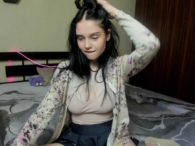 VelvetPaw1 live cam on BongaCams