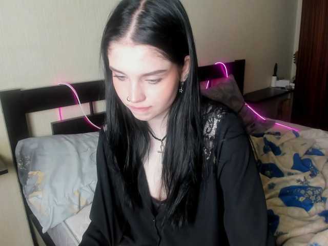 VelvetPaw1 live cam preview
