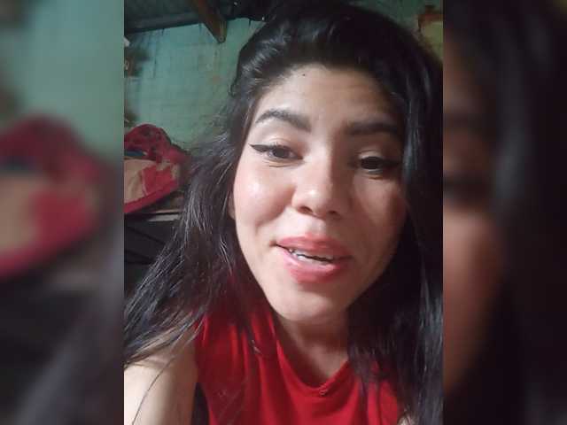 Luna-25-1, live now on BongaCams
