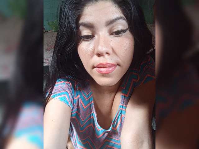 Luna-25-1, en vivo ahora en BongaCams