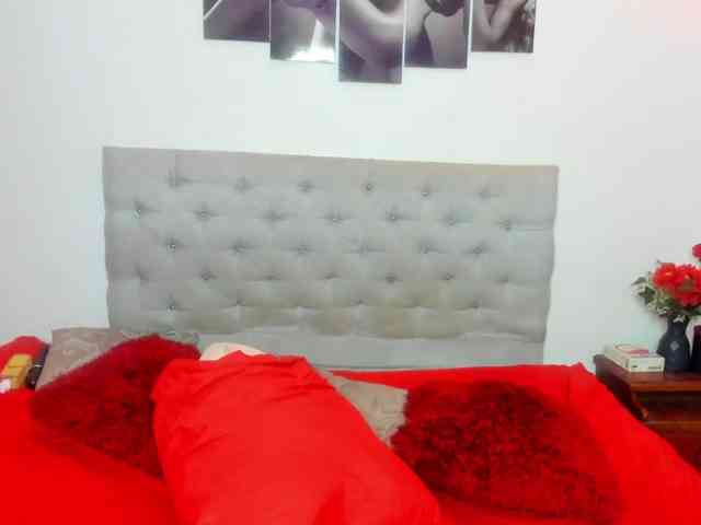 Modelo: MiaAndValery