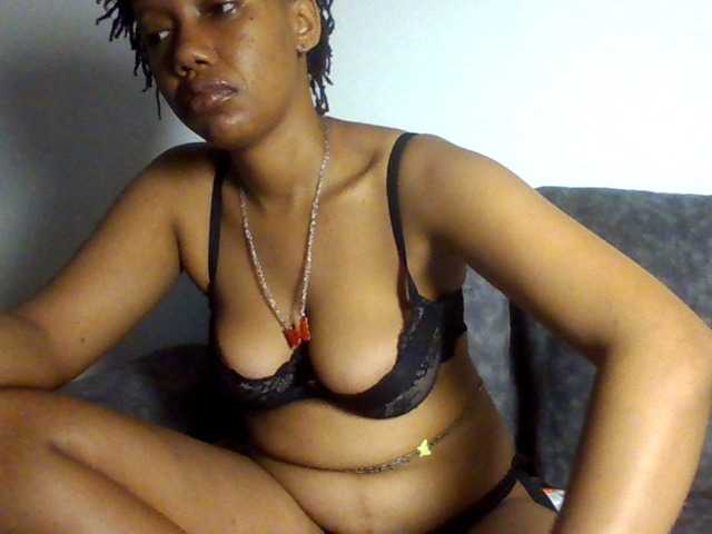 sexxypeach90 live cam preview