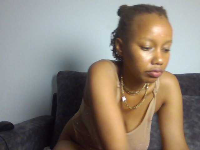 sexxypeach90 live cam on BongaCams