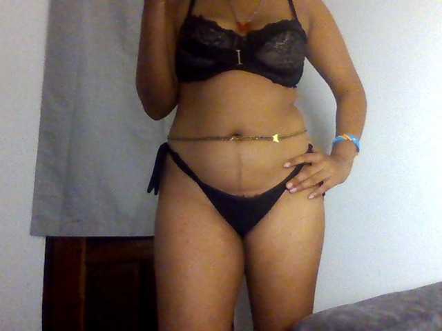 sexxypeach90 live cam on BongaCams