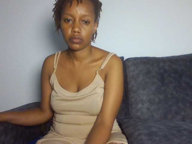 sexxypeach90 live cam on BongaCams