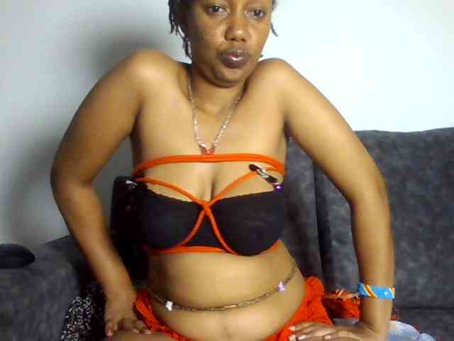 sexxypeach90 sexxypeach90