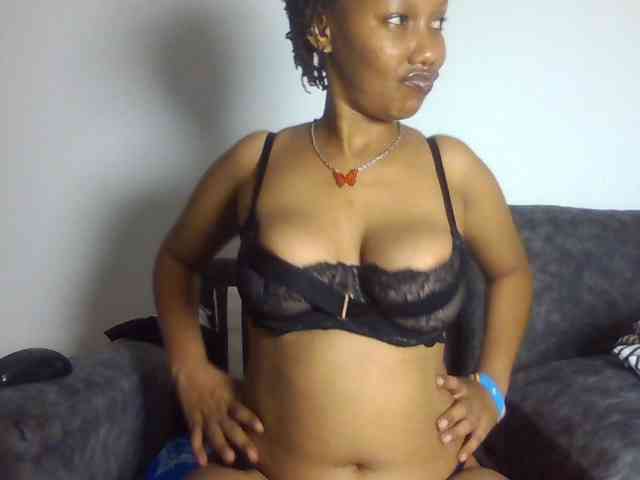 sexxypeach90 sexxypeach90