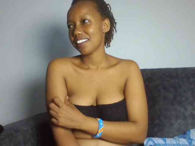 sexxypeach90 sexxypeach90