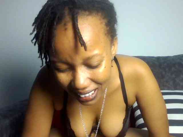 sexxypeach90 webcam
