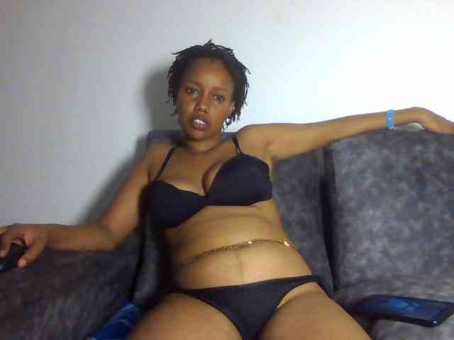 sexxypeach90 sexxypeach90