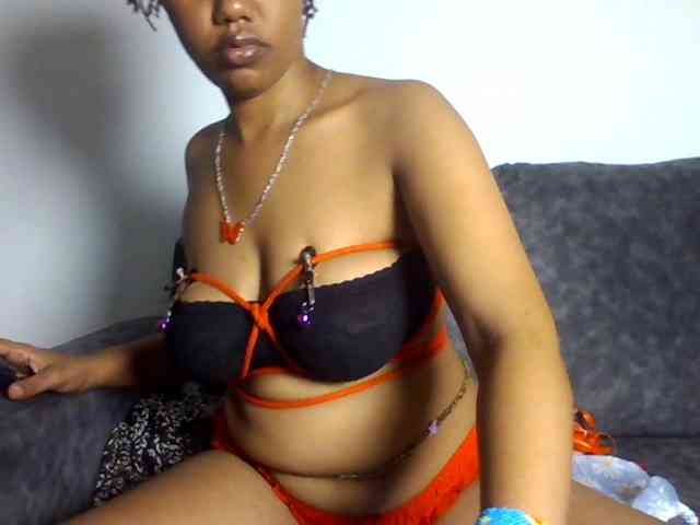 sexxypeach90 sexxypeach90