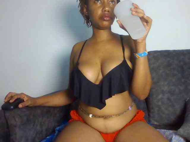 sexxypeach90