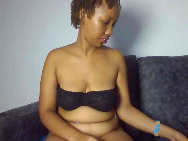 sexxypeach90 sexxypeach90