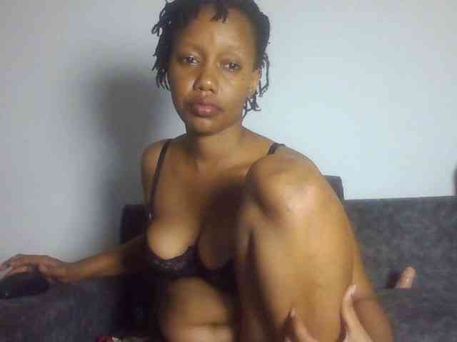 sexxypeach90 sexxypeach90