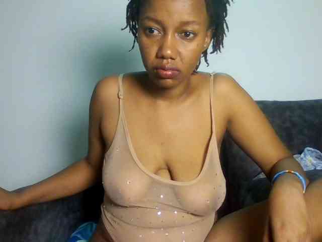 sexxypeach90 sexxypeach90