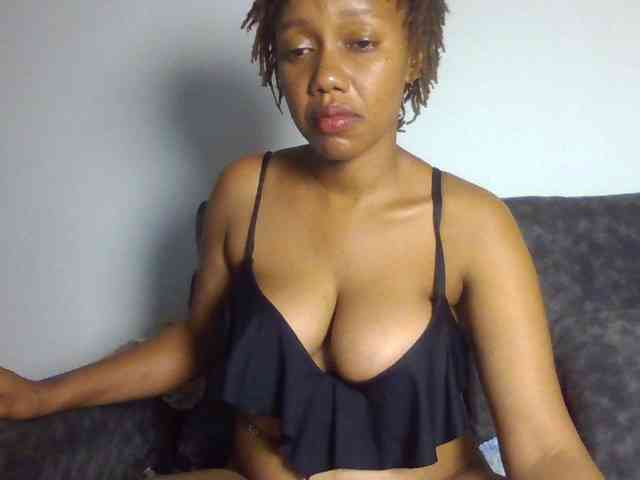 sexxypeach90 sexxypeach90