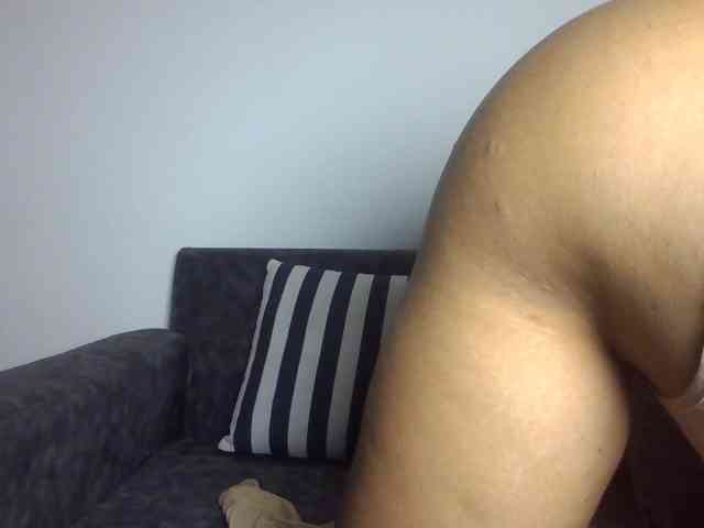 sexxypeach90 sexxypeach90