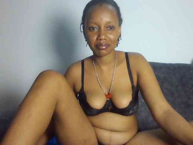 sexxypeach90 sexxypeach90