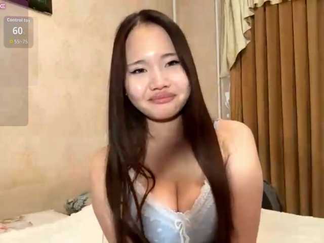 KristinKim live cam on BongaCams