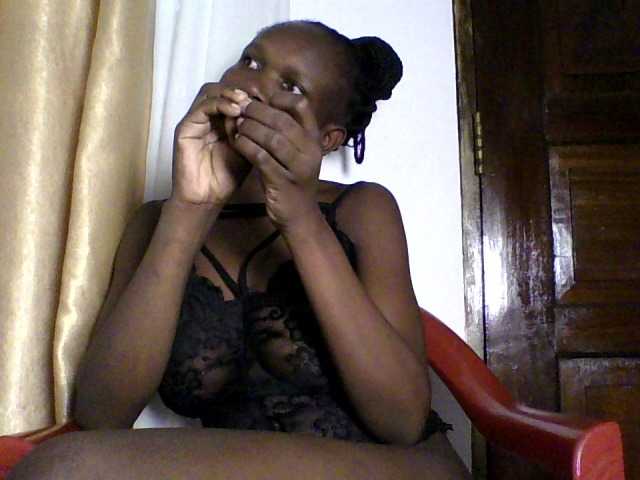 sexypie99 live cam on BongaCams