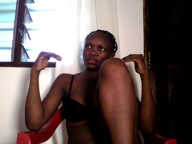 sexypie99, live now on BongaCams