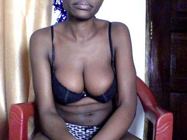sexypie99, live now on BongaCams