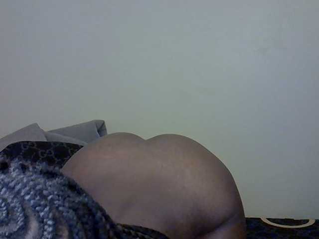 chloeuni1 live cam on BongaCams