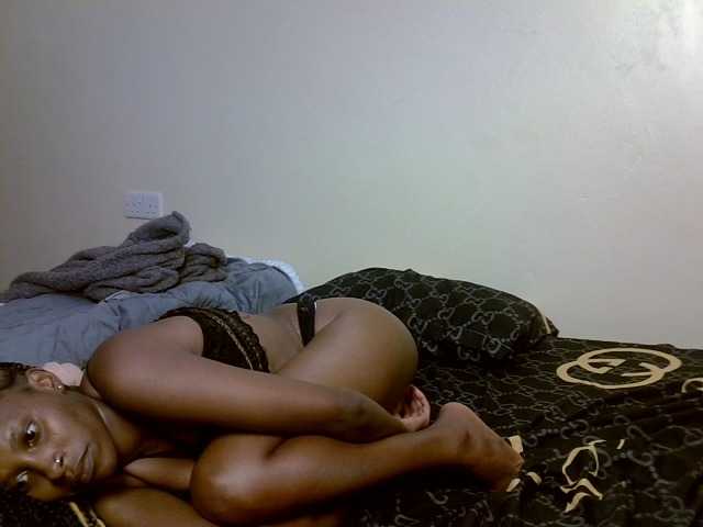 Chloeuni1 on Bongacams