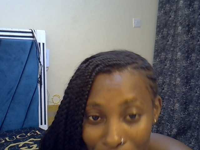 chloeuni1 live cam on BongaCams
