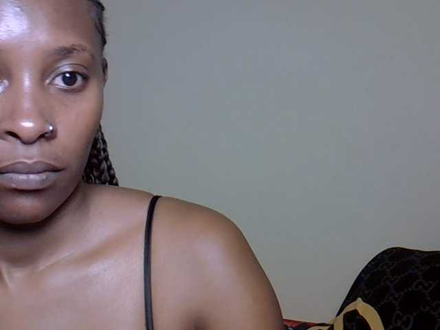 chloeuni1 live cam on BongaCams