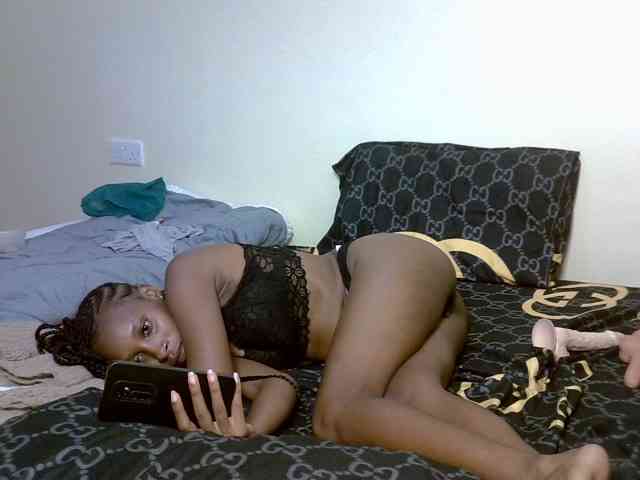 chloeuni1