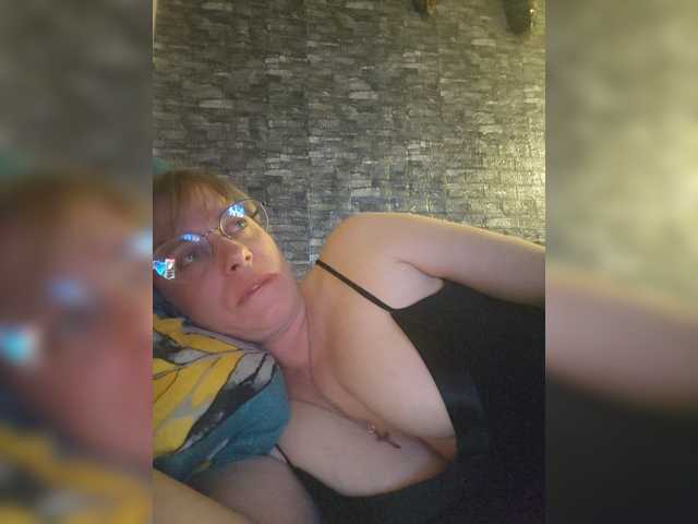 Tata-Sun77 live cam on BongaCams