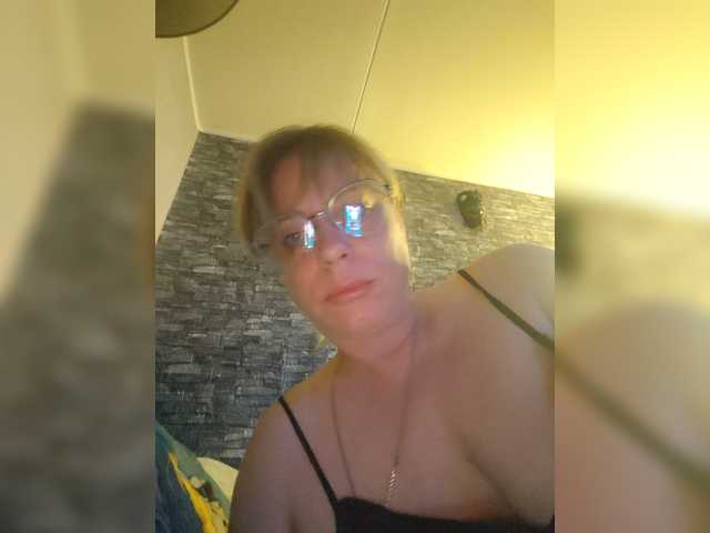 Tata-Sun77 live cam on BongaCams