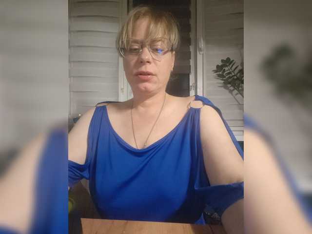 Tata-Sun77 live cam on BongaCams