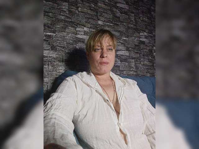 Tata-Sun77, en directo ahora en BongaCams