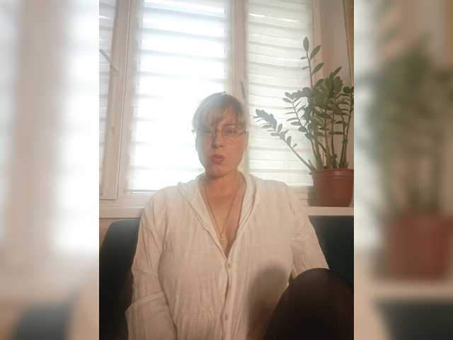 Tata-Sun77 live cam on BongaCams