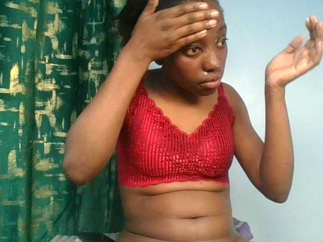 Ebonyslut7 live cam preview