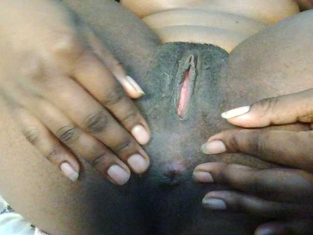 Ebonyslut7 live cam on BongaCams