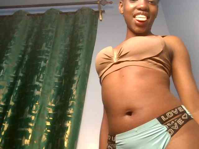 Ebonyslut7