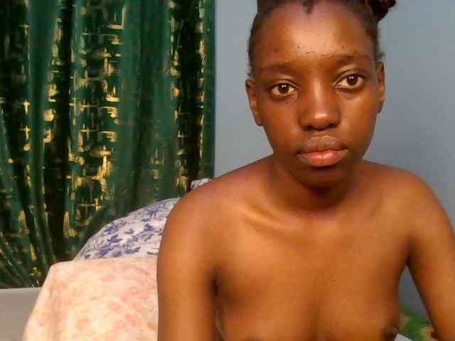 Ebonyslut7