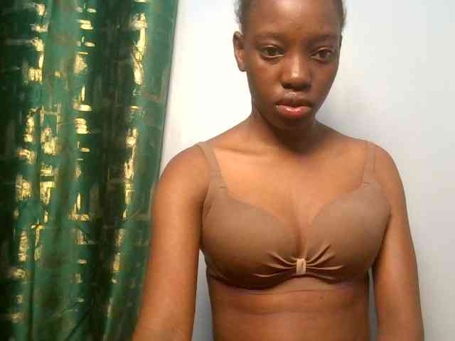 Ebonyslut7