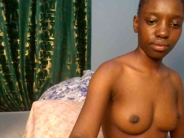 Ebonyslut7