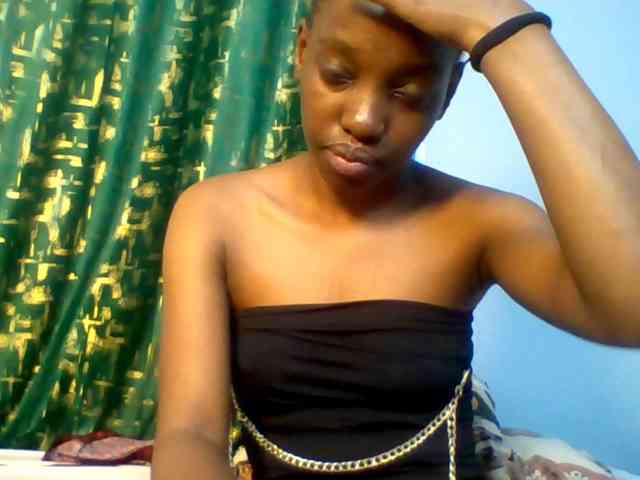 Ebonyslut7