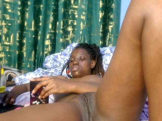 Ebonyslut7